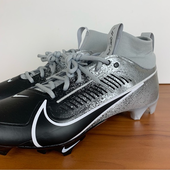 Nike Vapor Edge Pro 360 2 Football Cleats - Picture 10 of 13